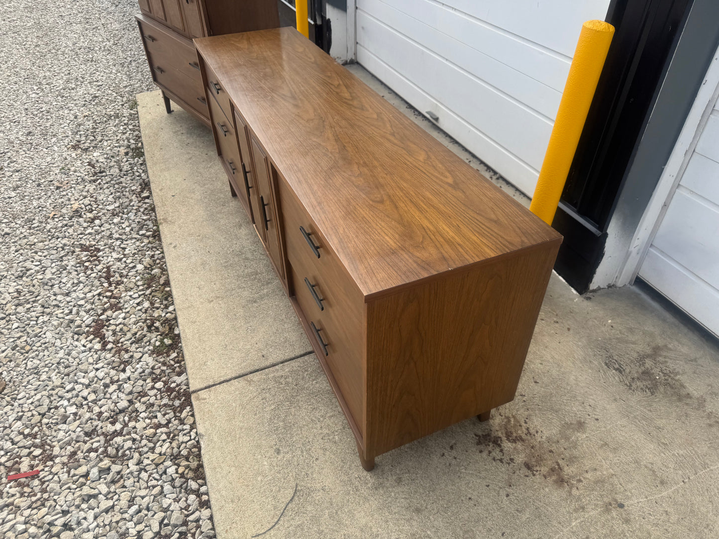 Lenoir House Midcentury Modern Bedroom Set