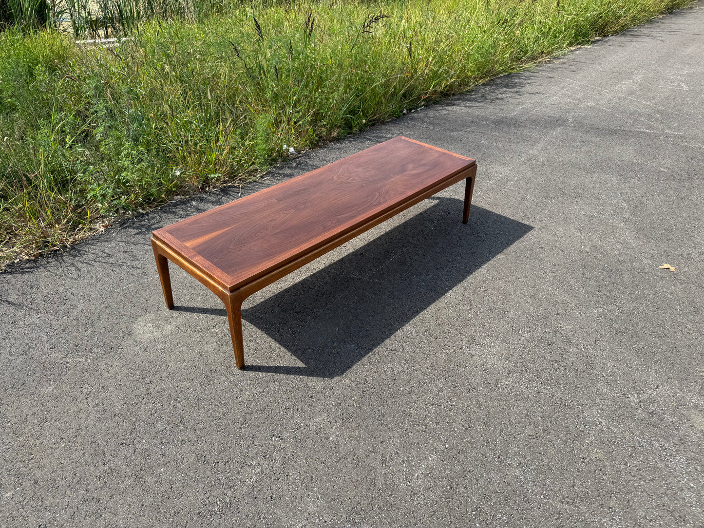Lane Rhythm Coffee Table – Professionally Refinished Midcentury Classic