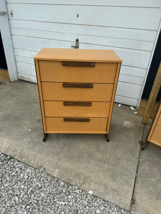 Midcentury Birch Five-Drawer Chest of Drawers - Dark Walnut Accented Legs, Resembling Milo Baughman Design