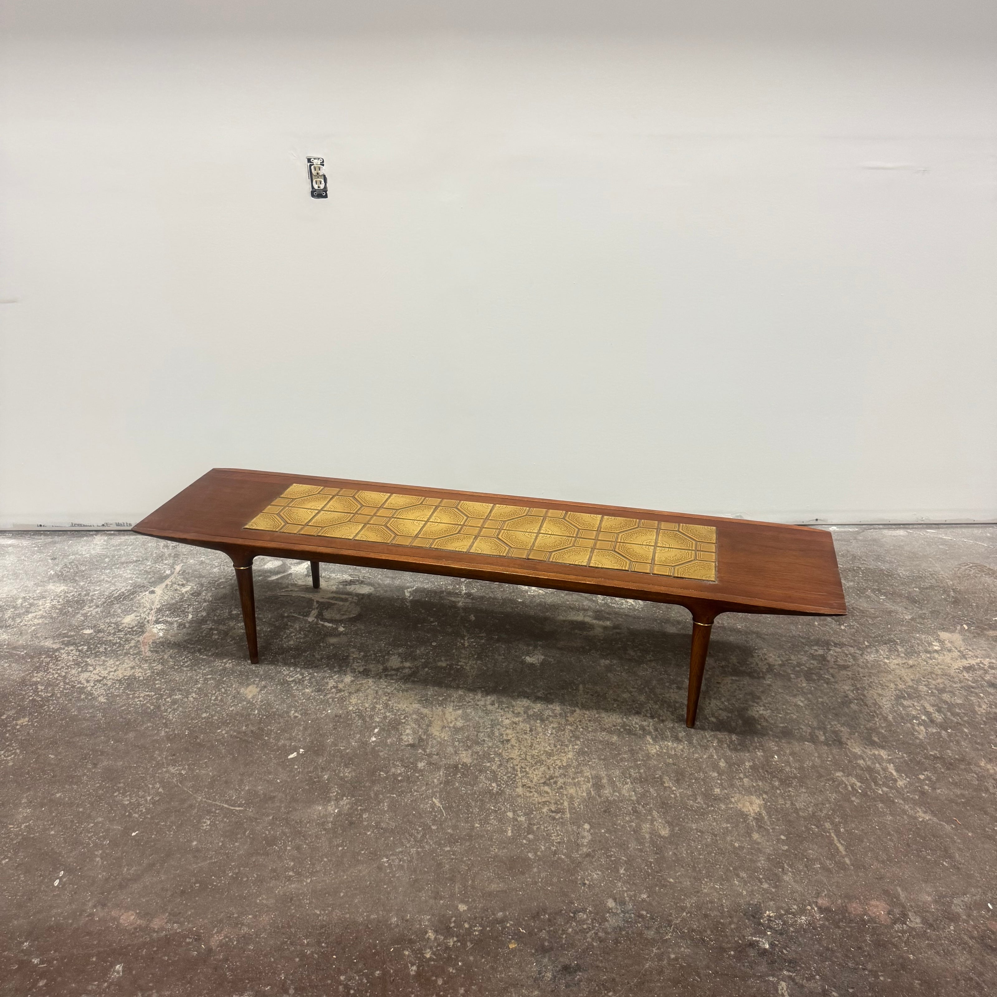 Lane Cosmopolitan Ceramic Tile Inlay Coffee Table