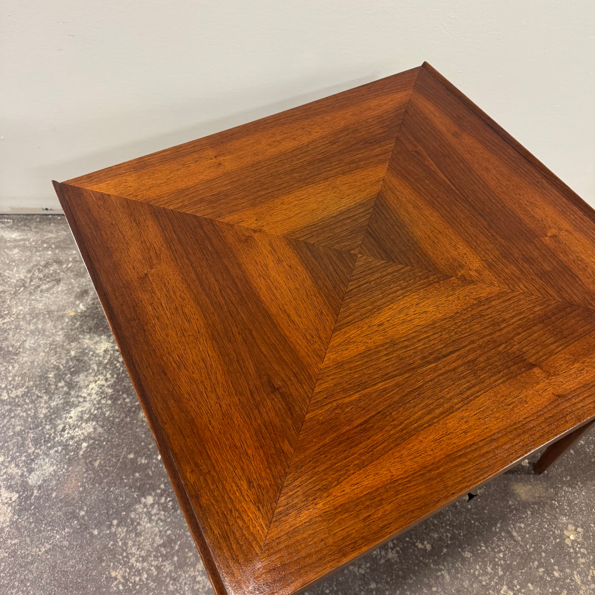 American of Martinsville – Single End Table with Drawer