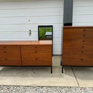Jack Cartwright Founders 1960 Edition Dresser Set – Lowboy & Chest of Drawers