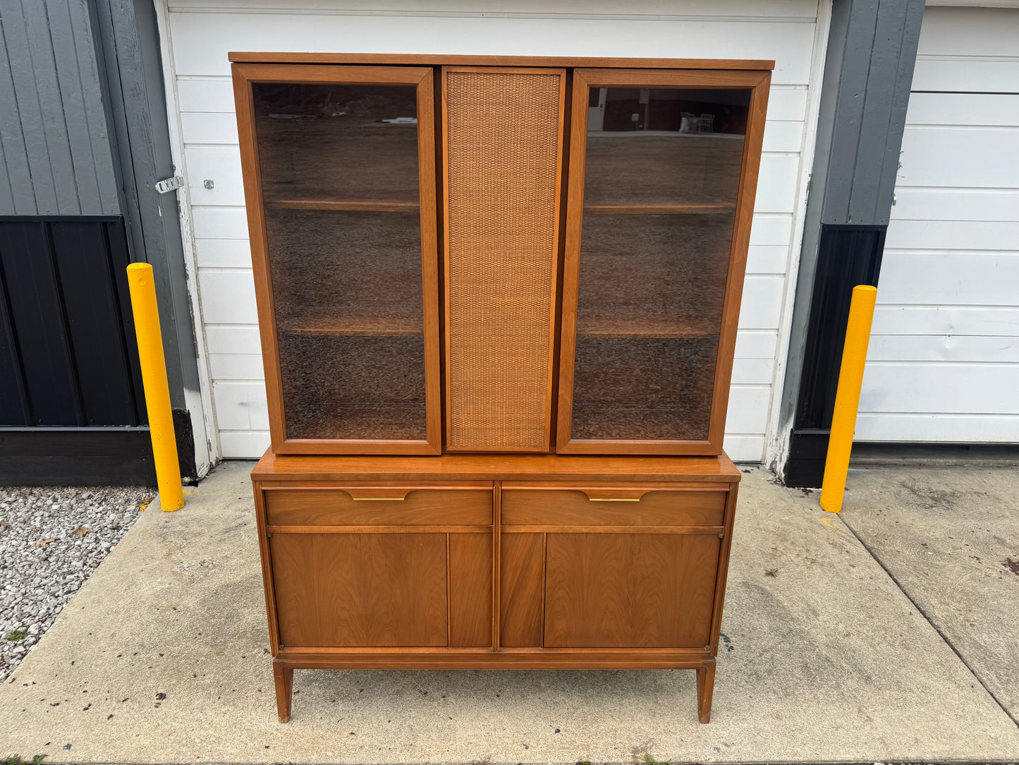 Basic-Witz Midcentury Two-Piece Hutch