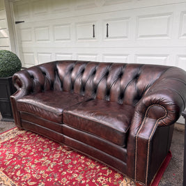 High-End Brown Leather Chesterfield Sofa — English Club | Professionally Restored