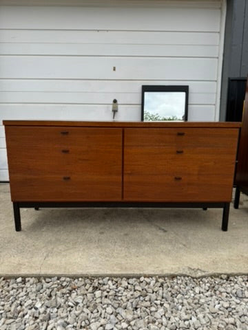 Jack Cartwright Founders 1960 Edition Dresser Set – Lowboy & Chest of Drawers