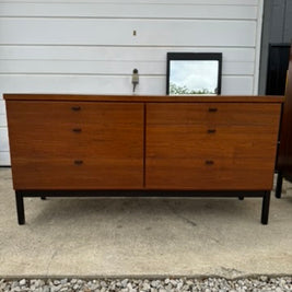 Jack Cartwright Founders 1960 Edition Dresser Set – Lowboy & Chest of Drawers
