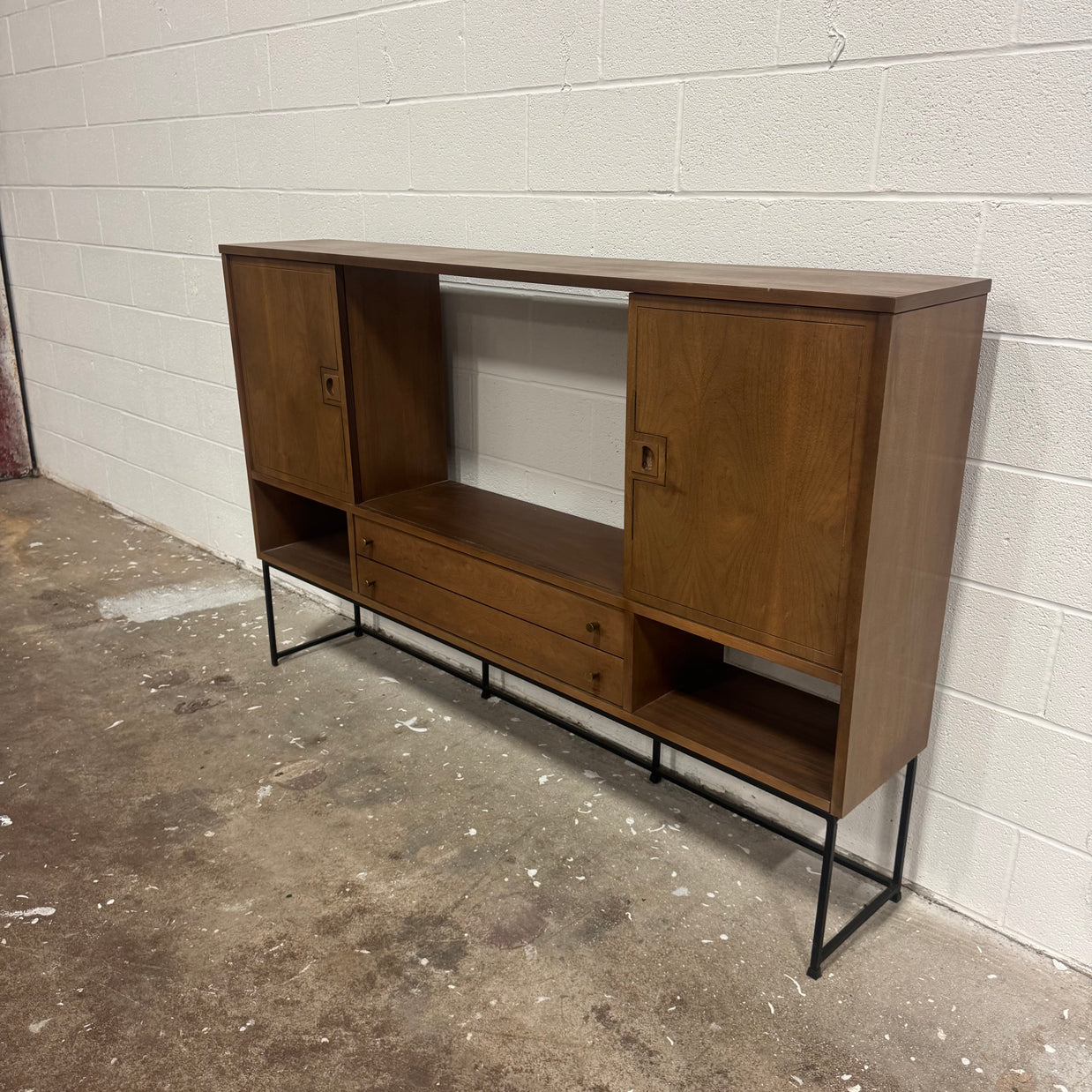 Stanley Midcentury Credenza & Hutch