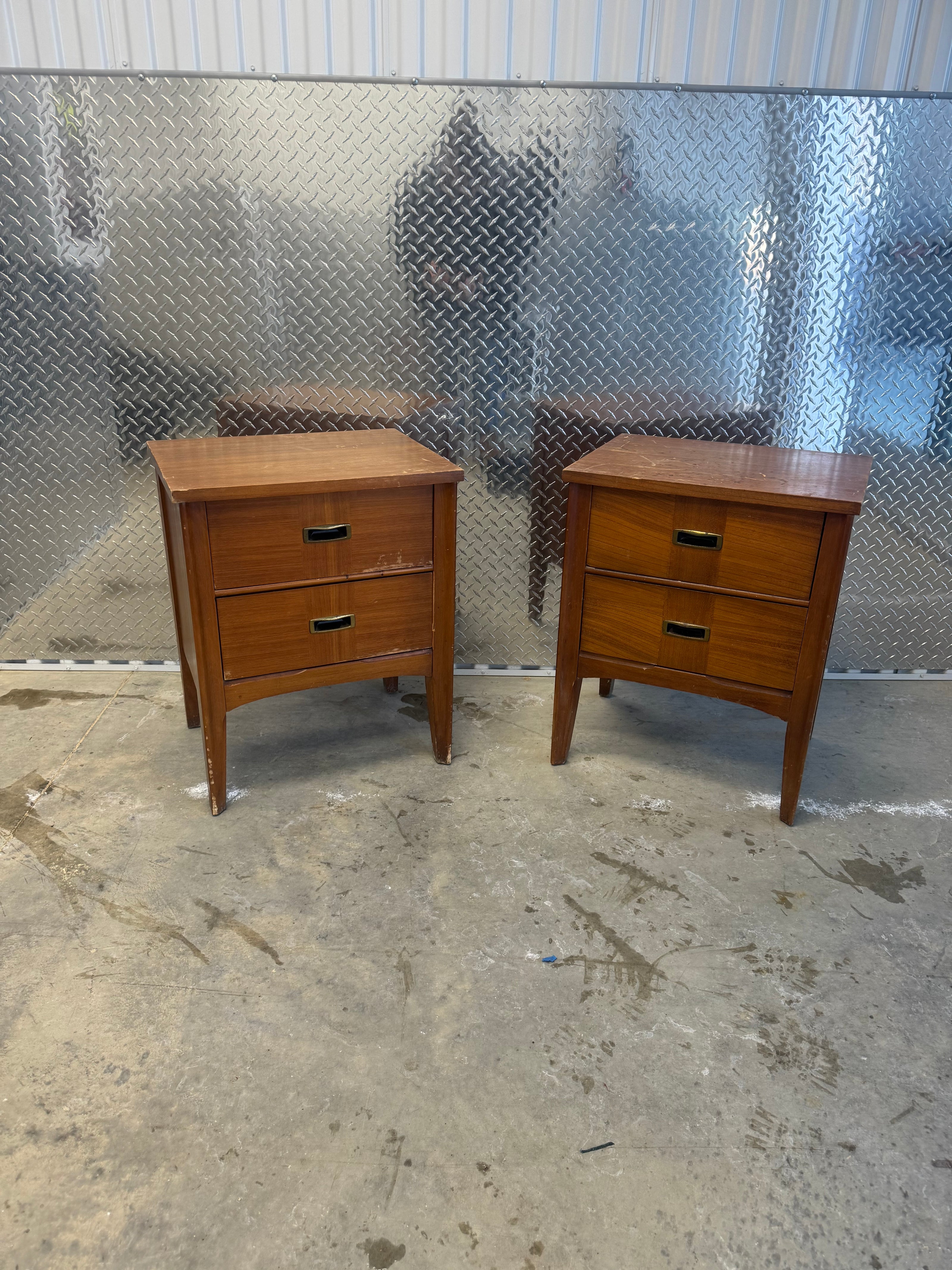 Mid-Century Nightstands – Matching Pair