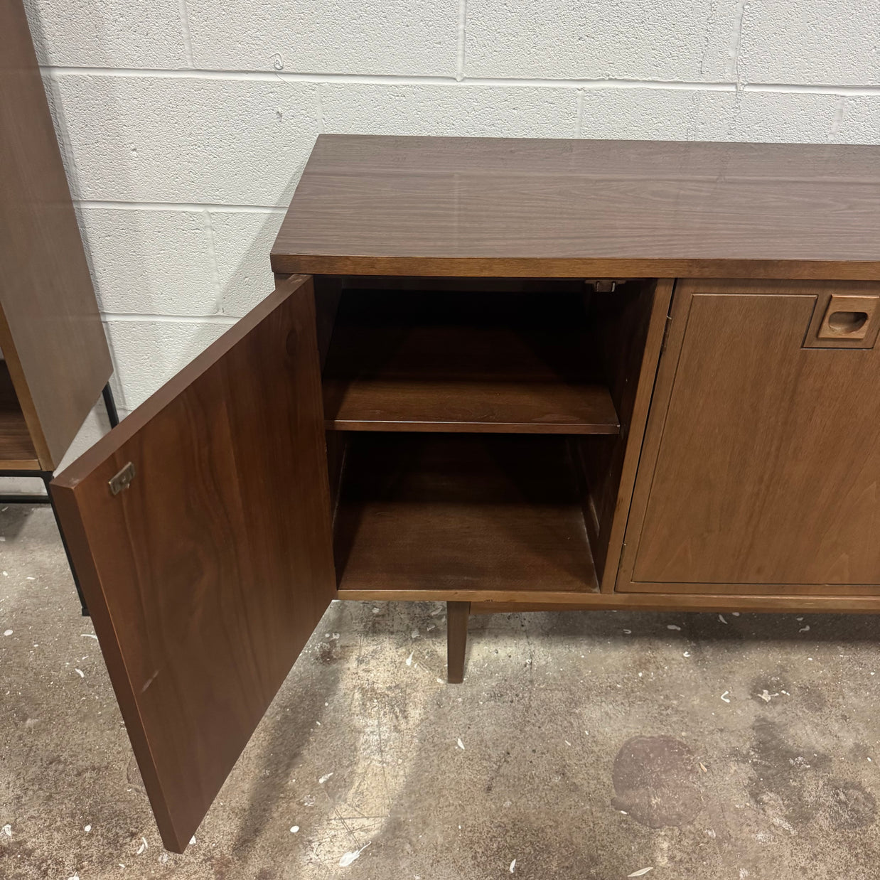 Stanley Midcentury Credenza & Hutch