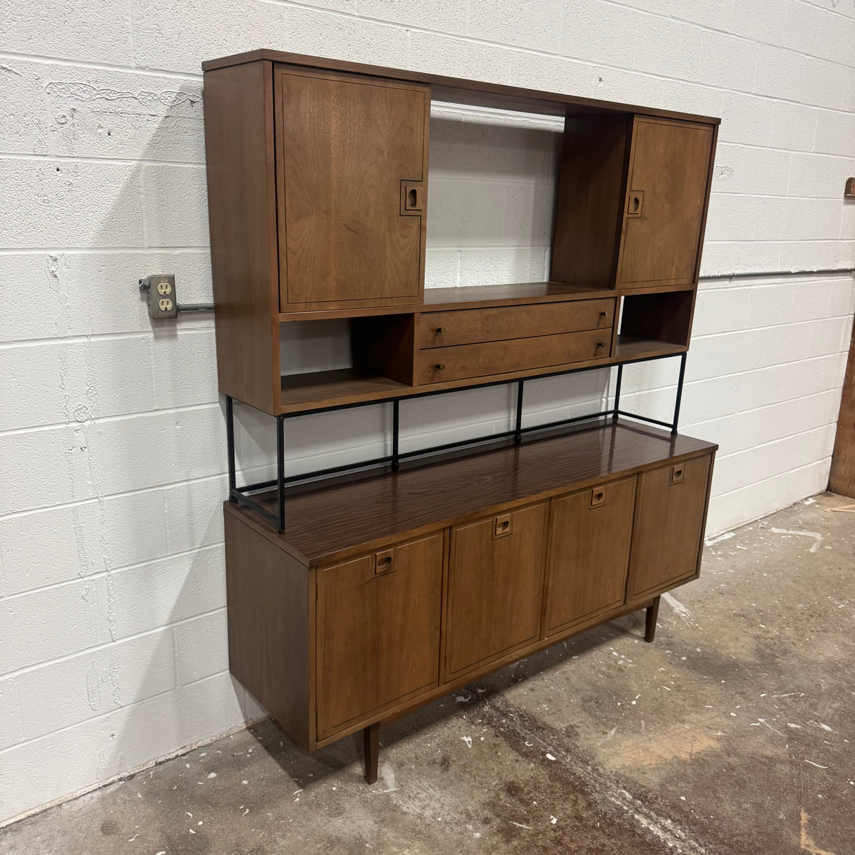 Stanley Midcentury Credenza & Hutch