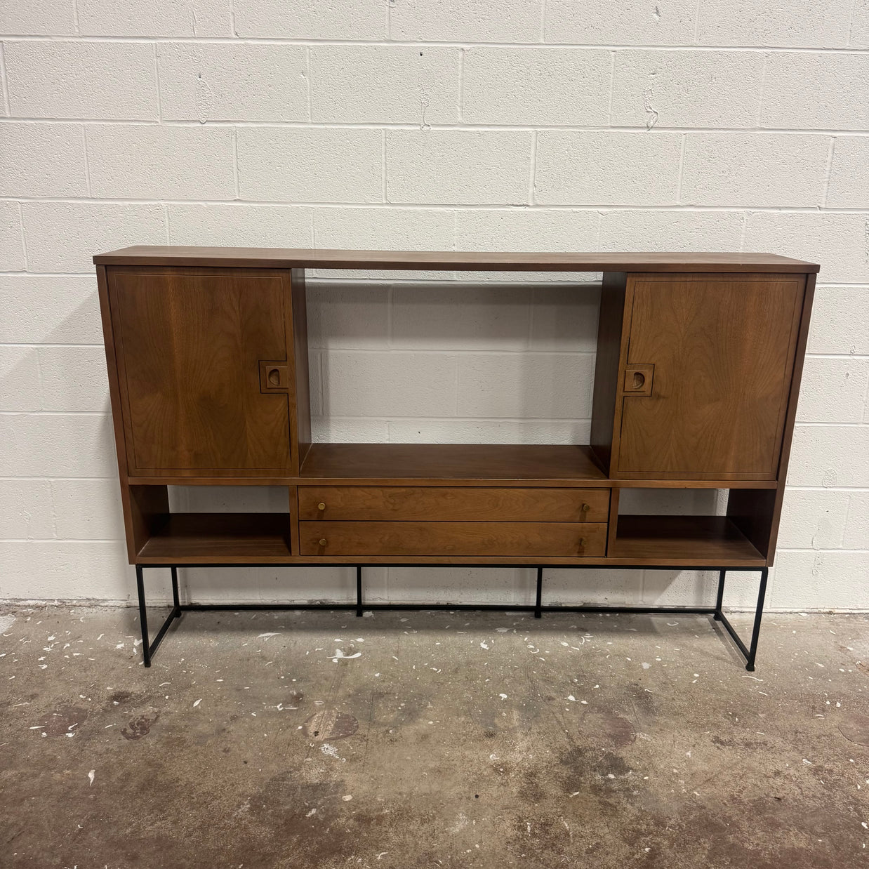 Stanley Midcentury Credenza & Hutch