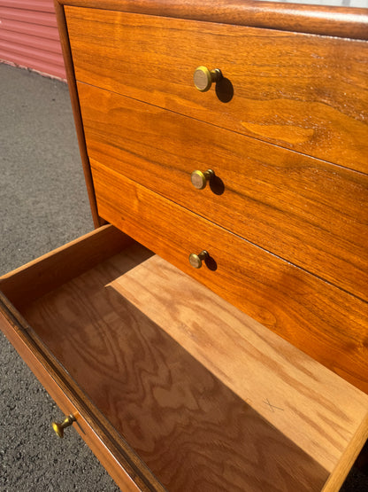 Drexel Kipp Stewart Long Dresser – 12 Drawer