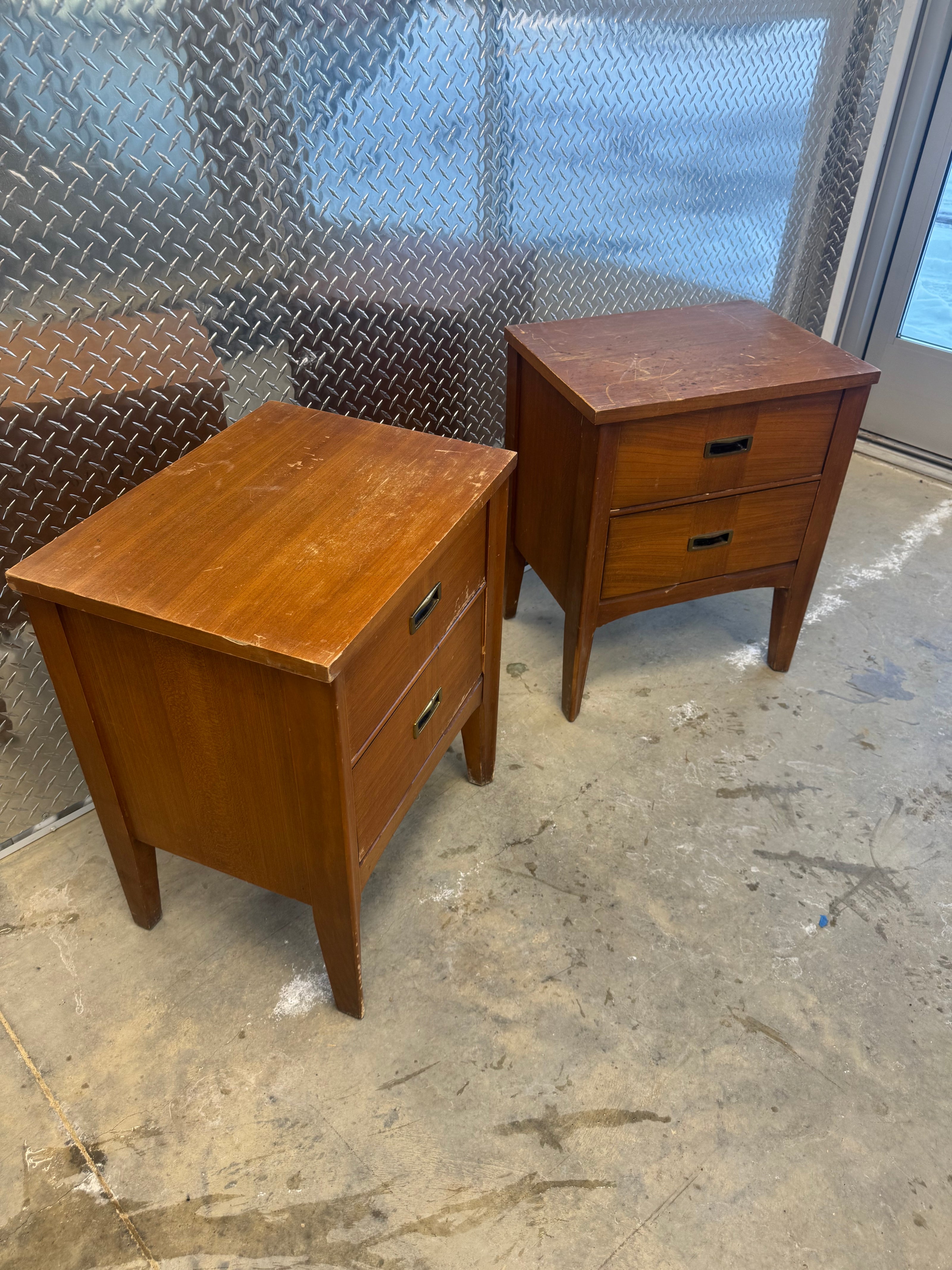 Mid-Century Nightstands – Matching Pair