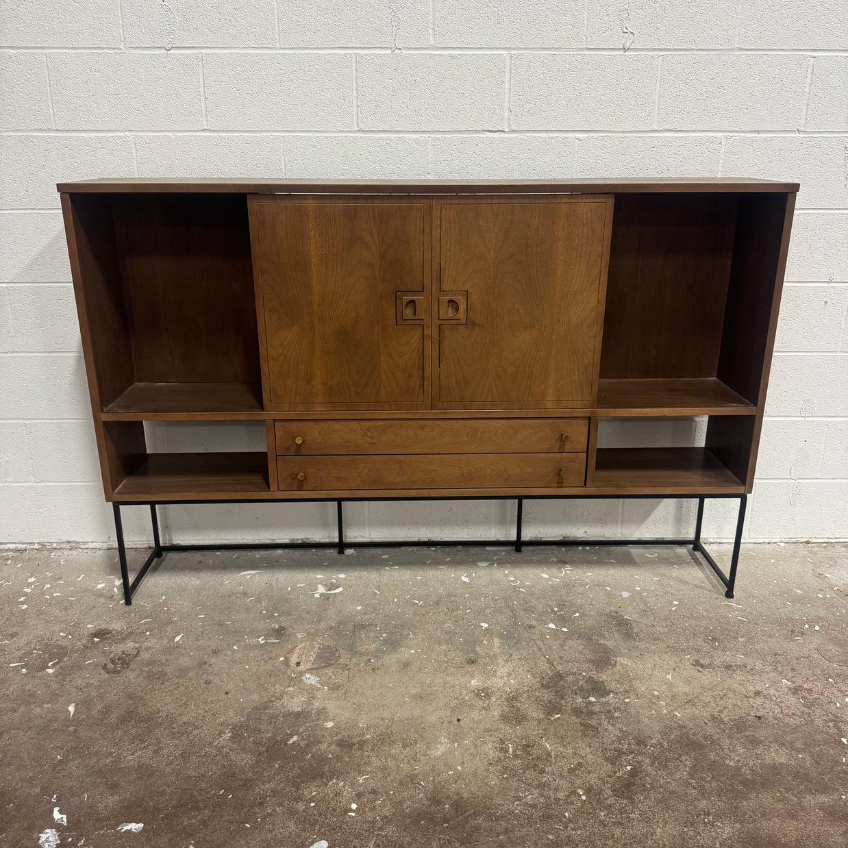 Stanley Midcentury Credenza & Hutch