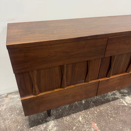 American of Martinsville Dresser