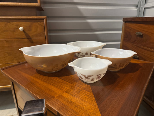 Pyrex Early American Cinderella Nesting Bowl Set (Set of 4)