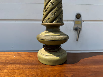 Saint Symbol – Green Table Lamp ✨