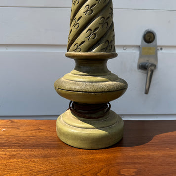 Saint Symbol – Green Table Lamp ✨