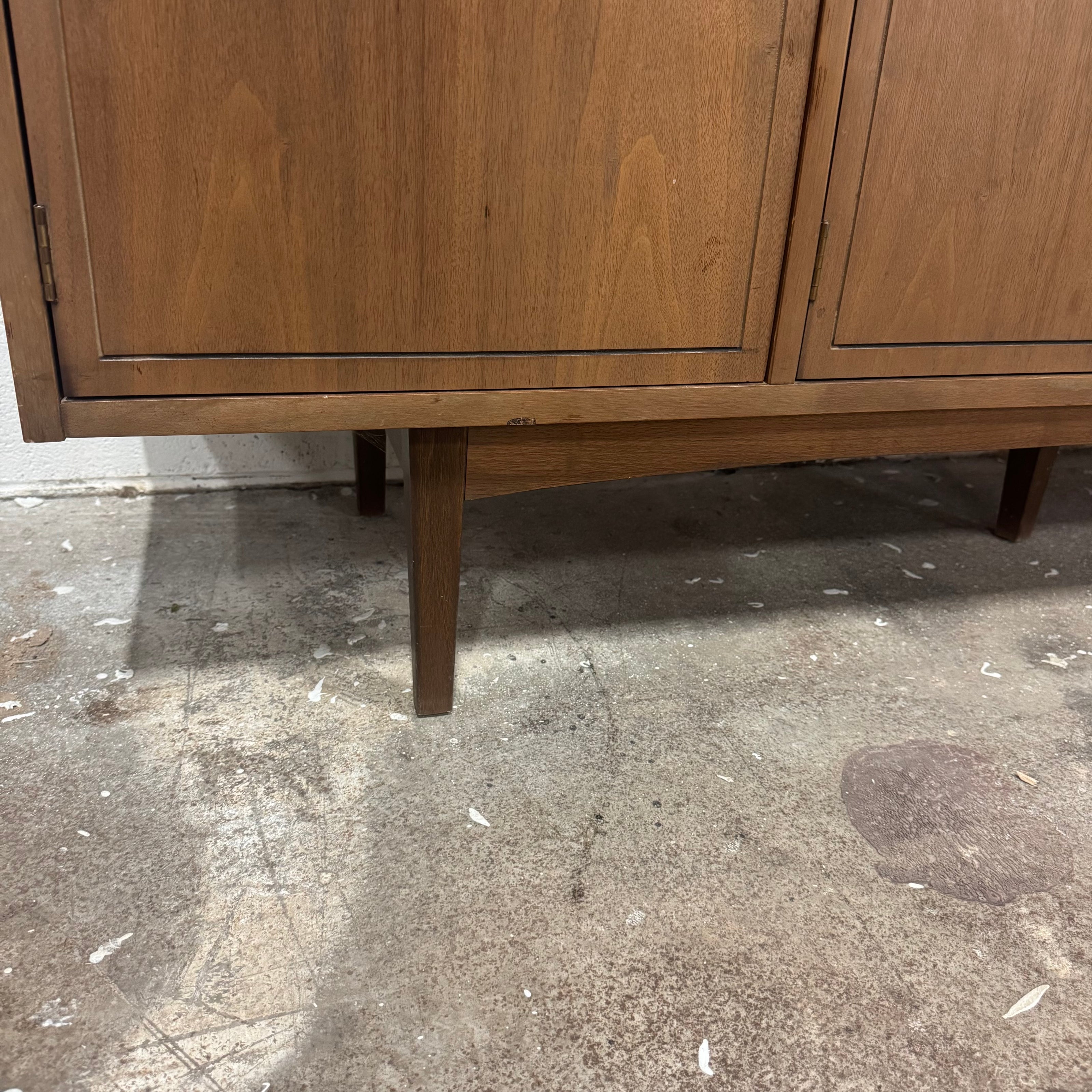 Stanley Midcentury Credenza & Hutch