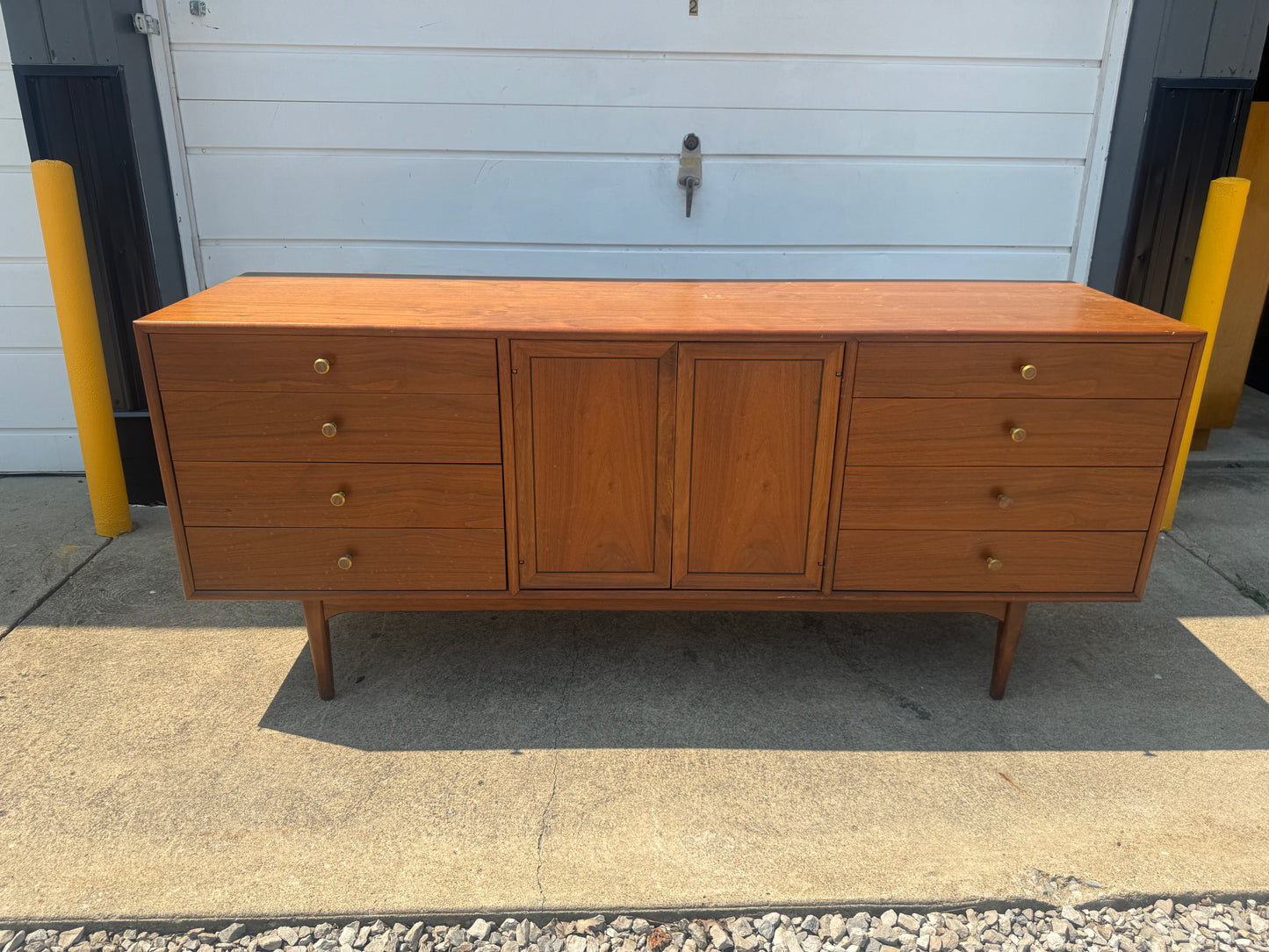Drexel Kipp Stewart Long Dresser – 12 Drawer