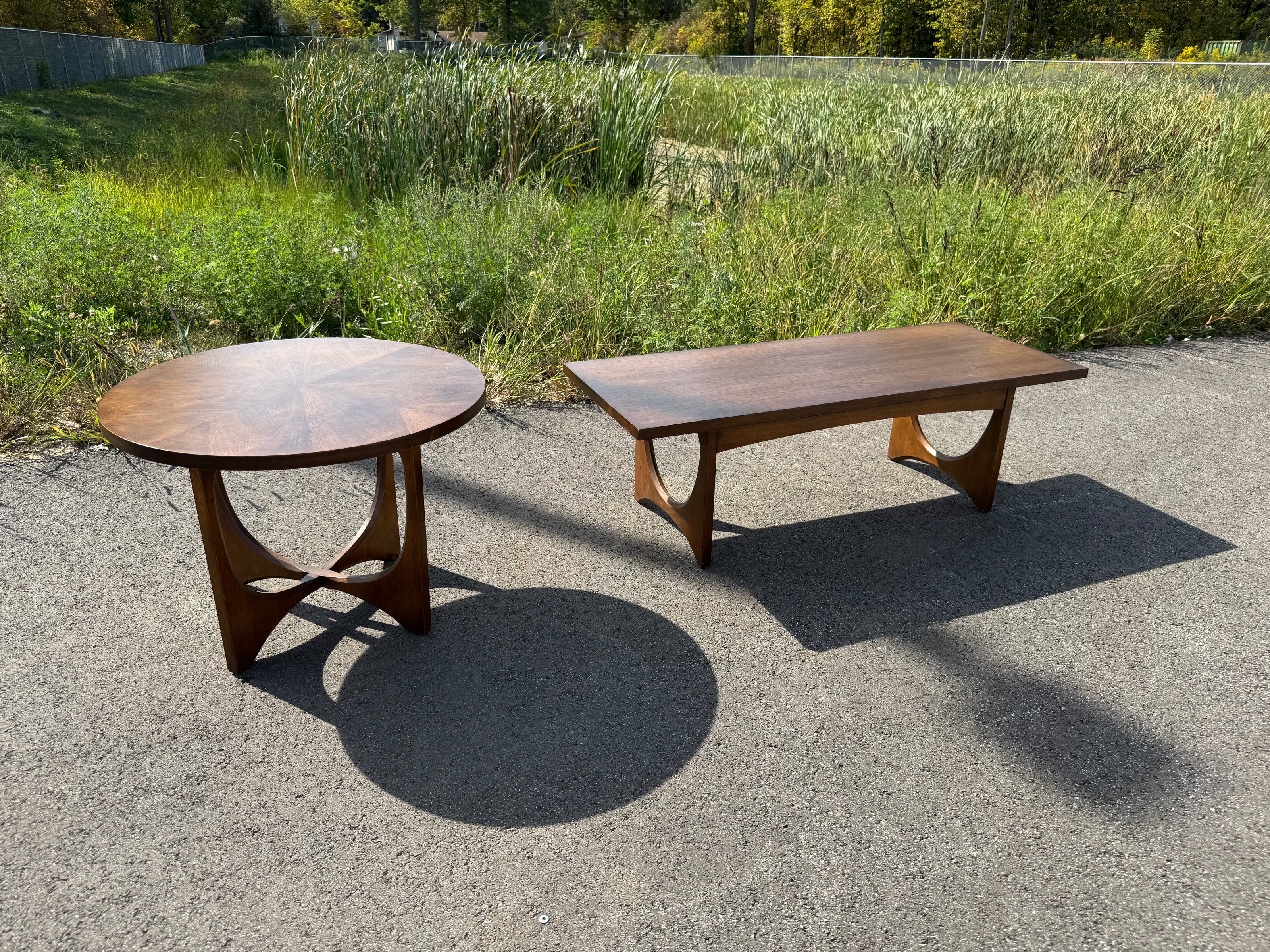 Broyhill Brasilia Round End Table
