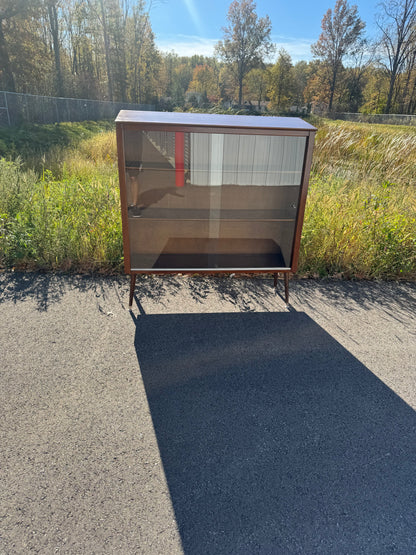 Midcentury Bookcase with Shelves