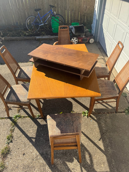 American of Martinsville Dining Table with Six Chairs & Two Oversized Leaves – Restoration Included ✨