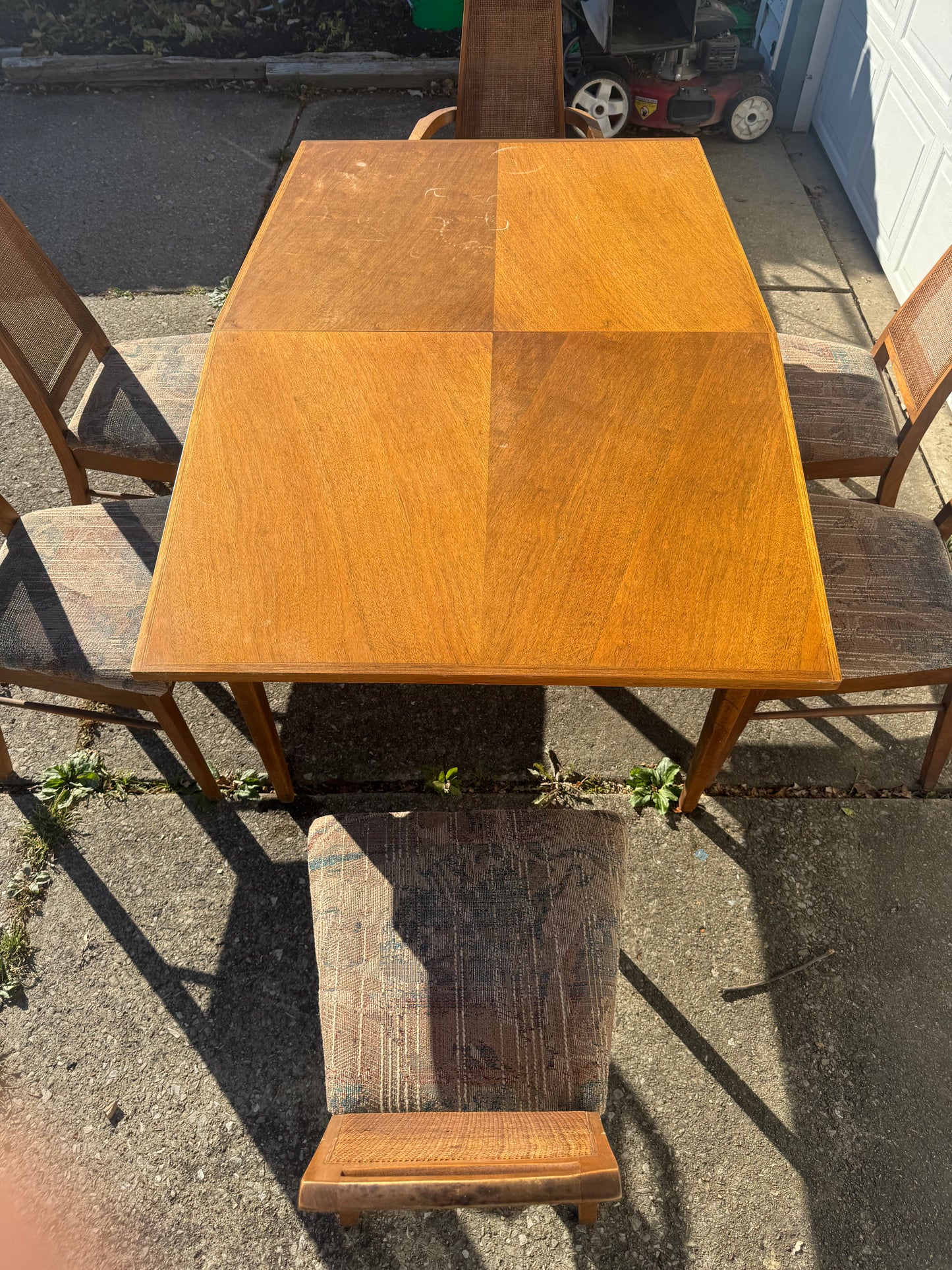 American of Martinsville Dining Table with Six Chairs & Two Oversized Leaves – Restoration Included ✨