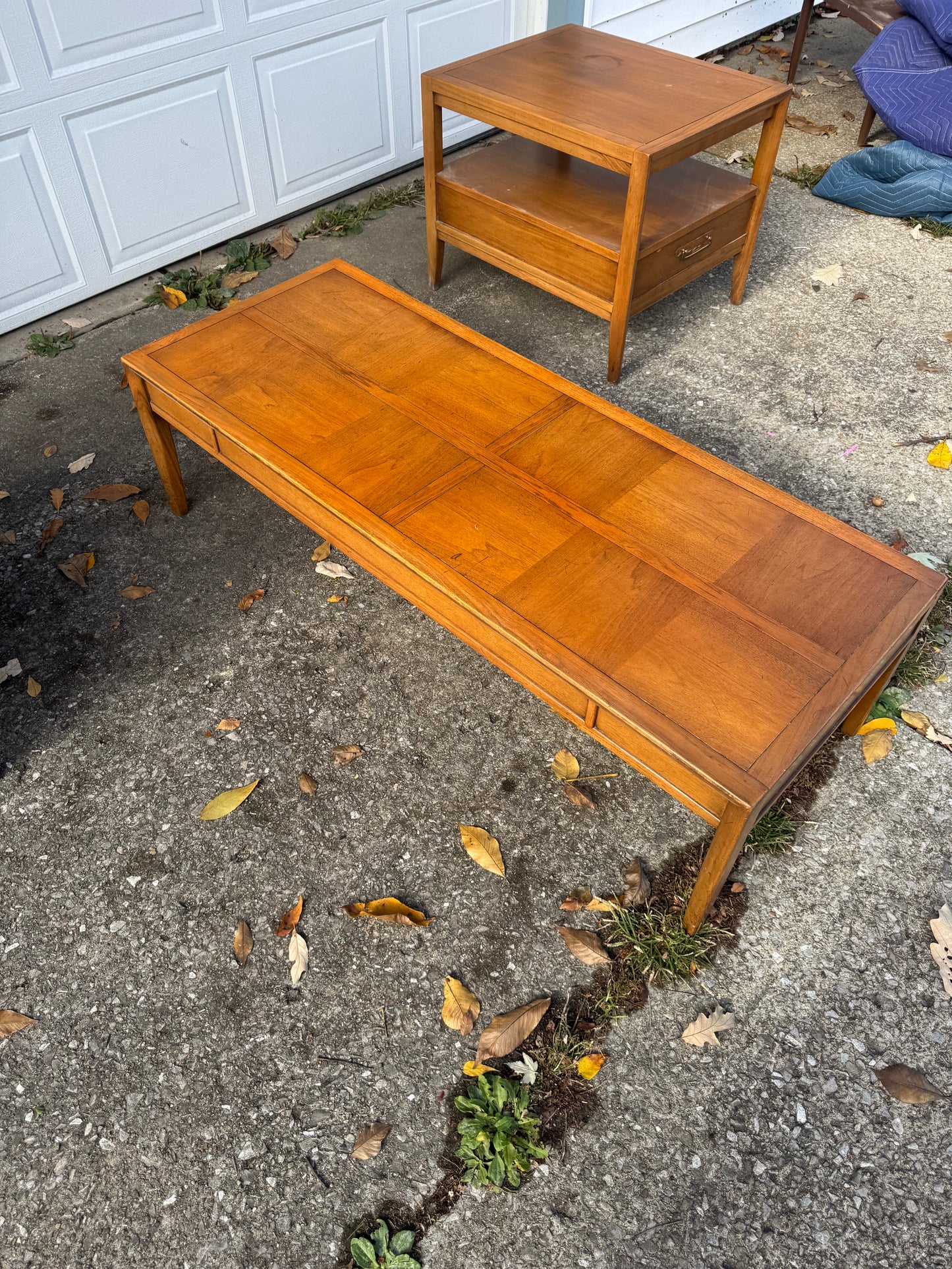 Drexel Meridian Series Living Room Table Set