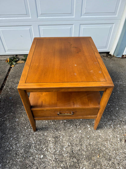 Drexel Meridian Series Living Room Table Set