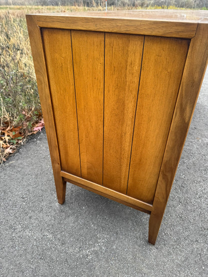 Drexel Meridian Series Credenza – Spacious Midcentury Storage