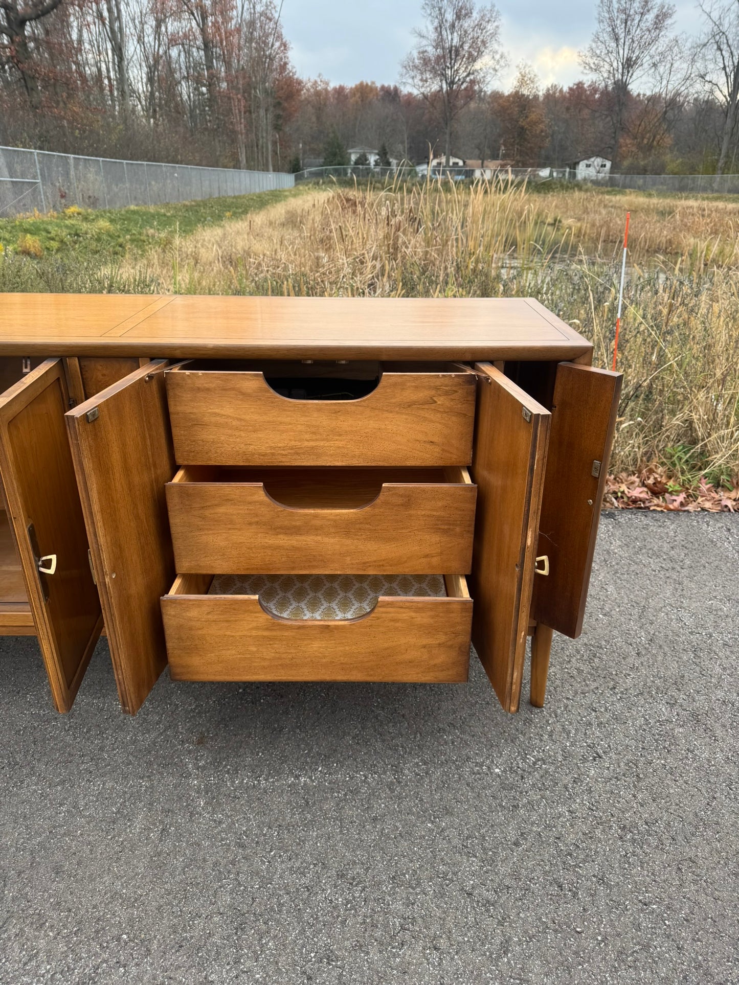 Drexel Meridian Series Credenza – Spacious Midcentury Storage