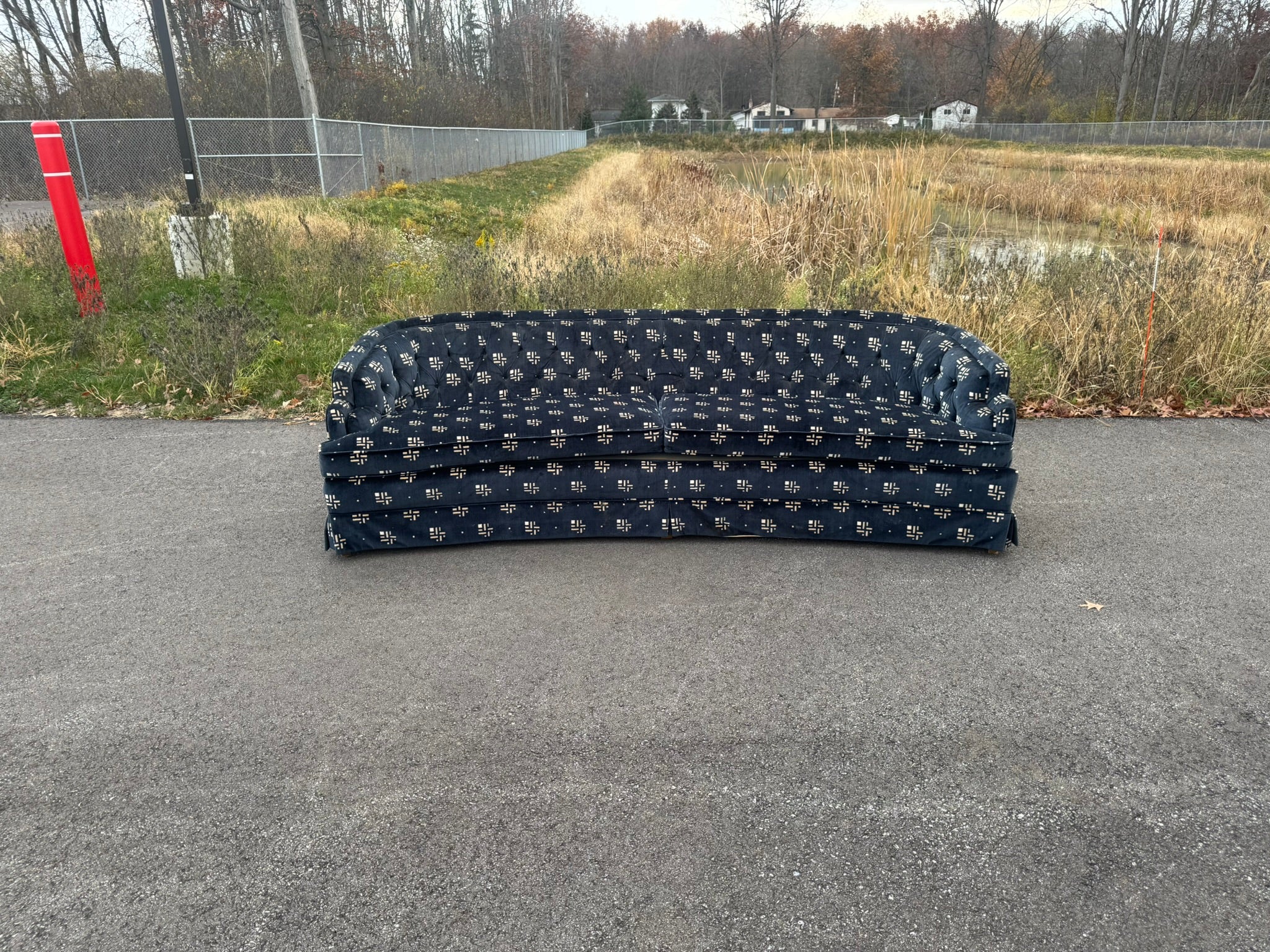 Curved Vintage Sofa – Excellent Upholstery