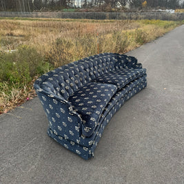 Curved Vintage Sofa – Excellent Upholstery