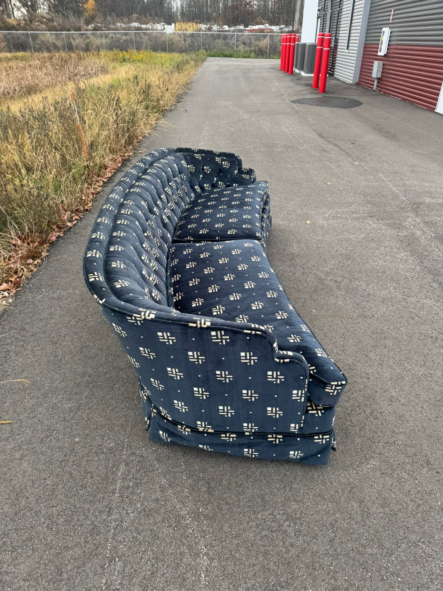 Curved Vintage Sofa – Excellent Upholstery