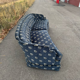 Curved Vintage Sofa – Excellent Upholstery