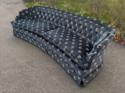 Curved Vintage Sofa – Excellent Upholstery