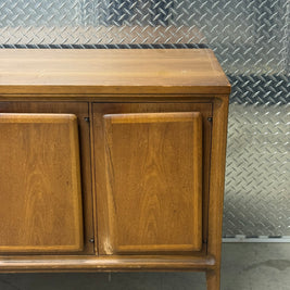 Broyhill “Forward 70” Two-Piece Hutch