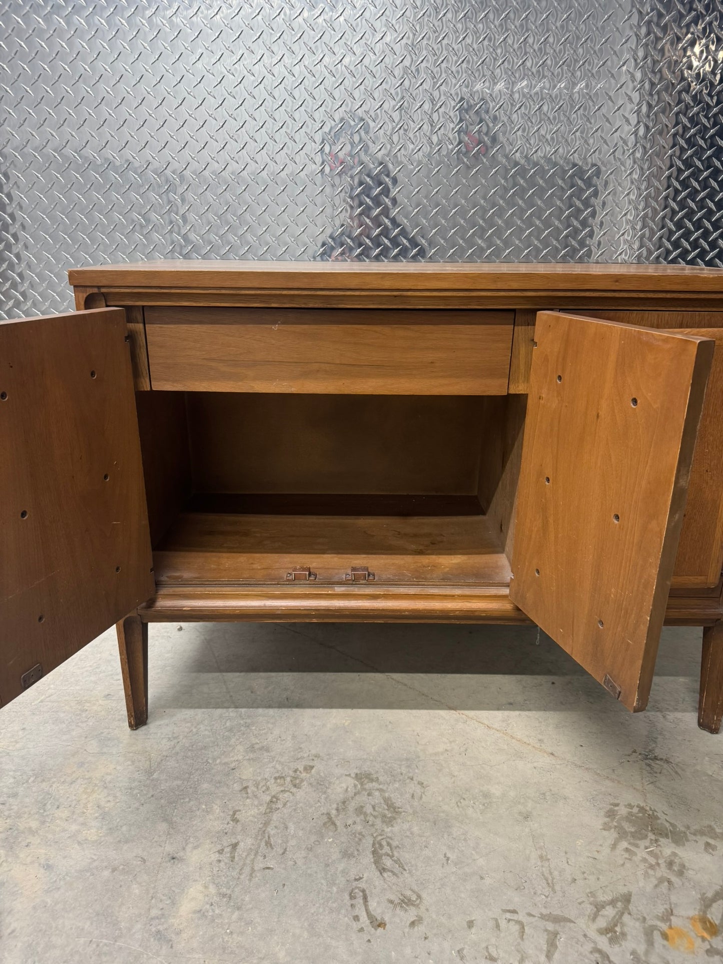 Broyhill “Forward 70” Two-Piece Hutch