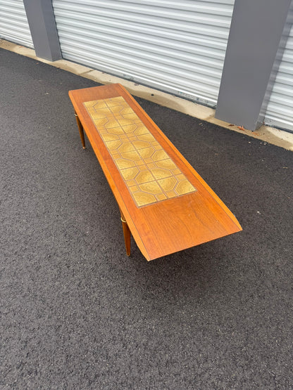 Lane Cosmopolitan Coffee Table with Tile Inlay