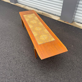 Lane Cosmopolitan Coffee Table with Tile Inlay
