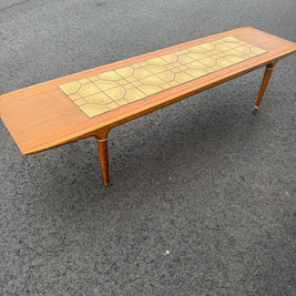 Lane Cosmopolitan Coffee Table with Tile Inlay