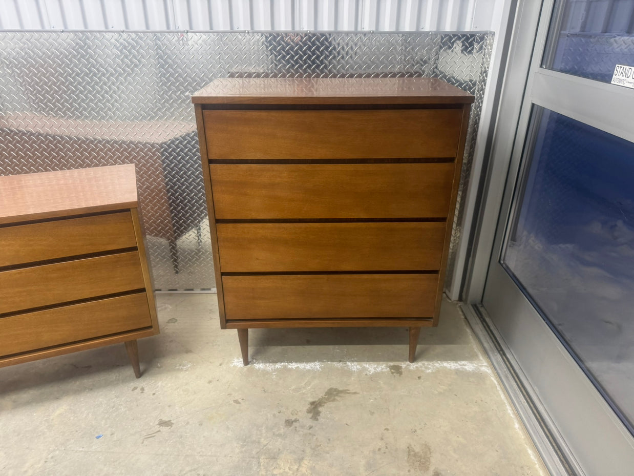 Bassett Four-Drawer Highboy / Chest of Drawers
