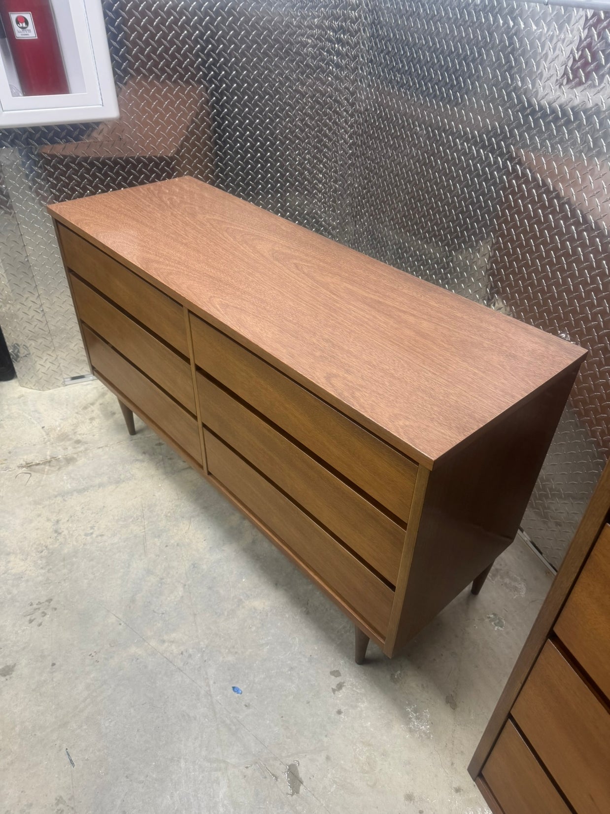 Bassett Six-Drawer Lowboy with Mirror