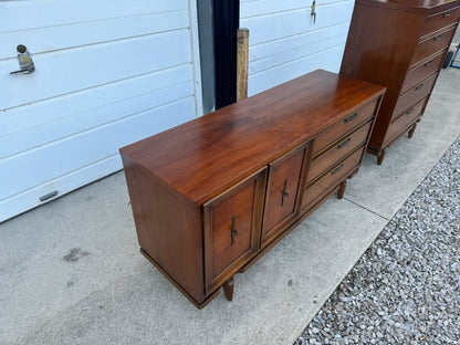 United Furniture Corp. Walnut Dresser – Completely Refinished with Color-Matched Tops