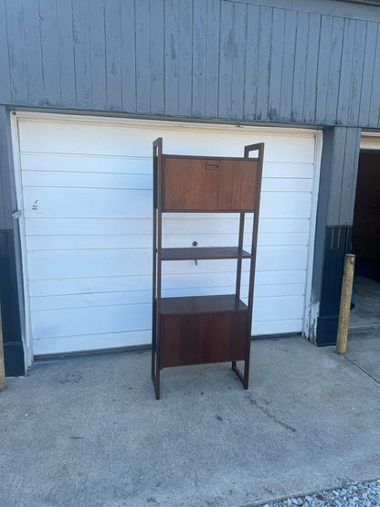 Mcm Wall Unit