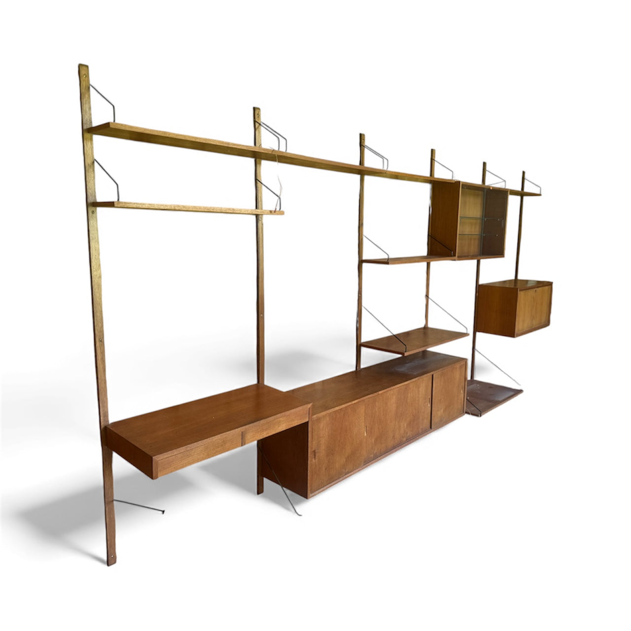 Wall Unit by Royal System - Designed by Poul Cadovius